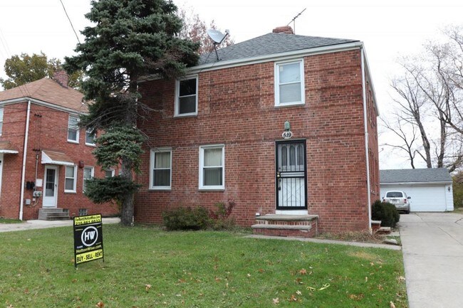 Primary Photo - 519 East 222nd Street #UP