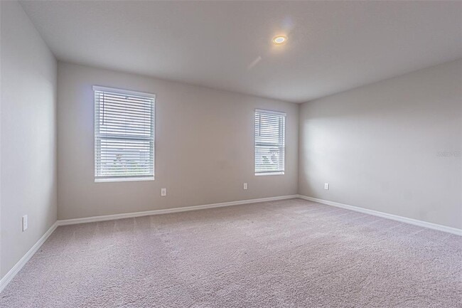 Building Photo - 32483 Limitless Pl