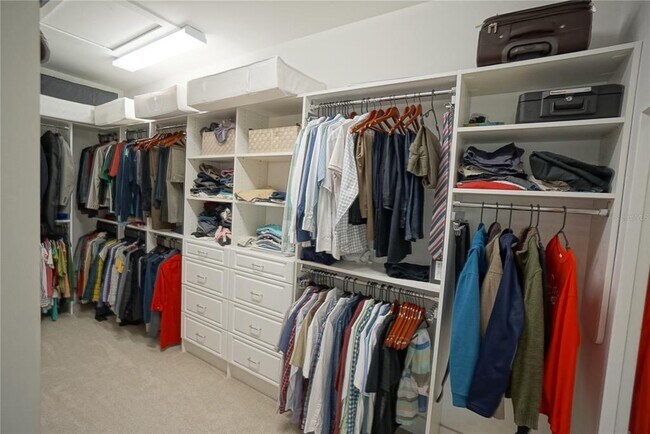 Building Photo - 209 S Trask St