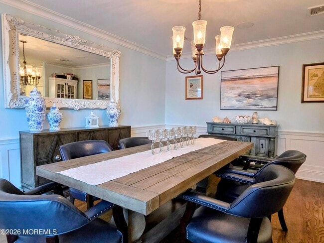 Building Photo - 1518 Laguna Dr