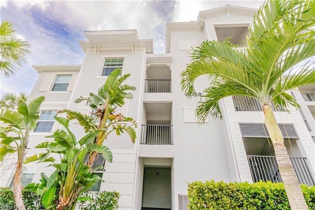 Building Photo - 6058 National Blvd