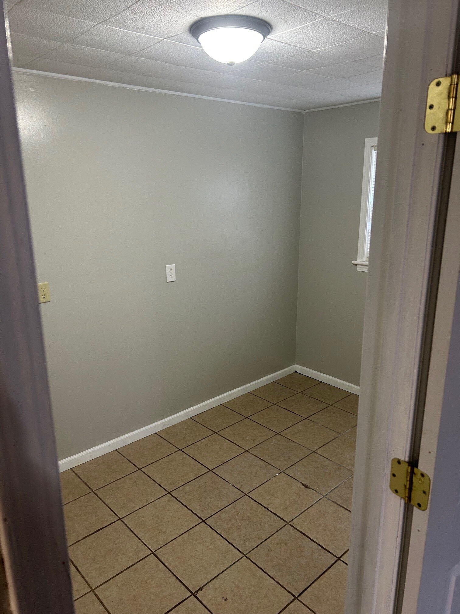 Building Photo - 15 Pryor Ct