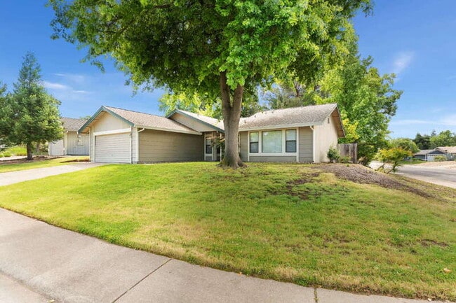 Building Photo - 101 Claim Ct