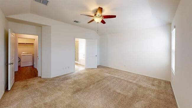 Building Photo - 1000 Berryhack Ct