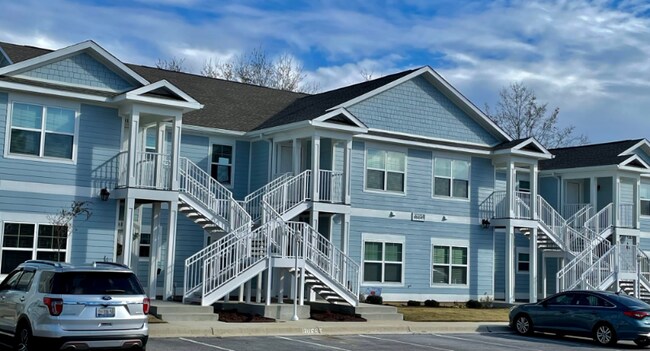 Building Photo - 4640 Crossing Ct