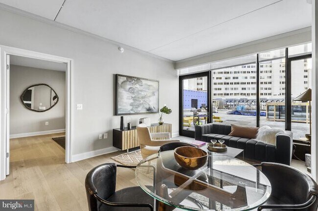 Building Photo - 30 N 23rd St