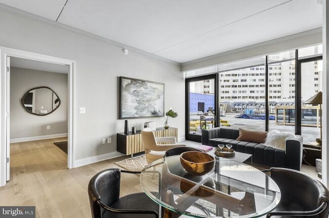 Building Photo - 60 N 23rd St