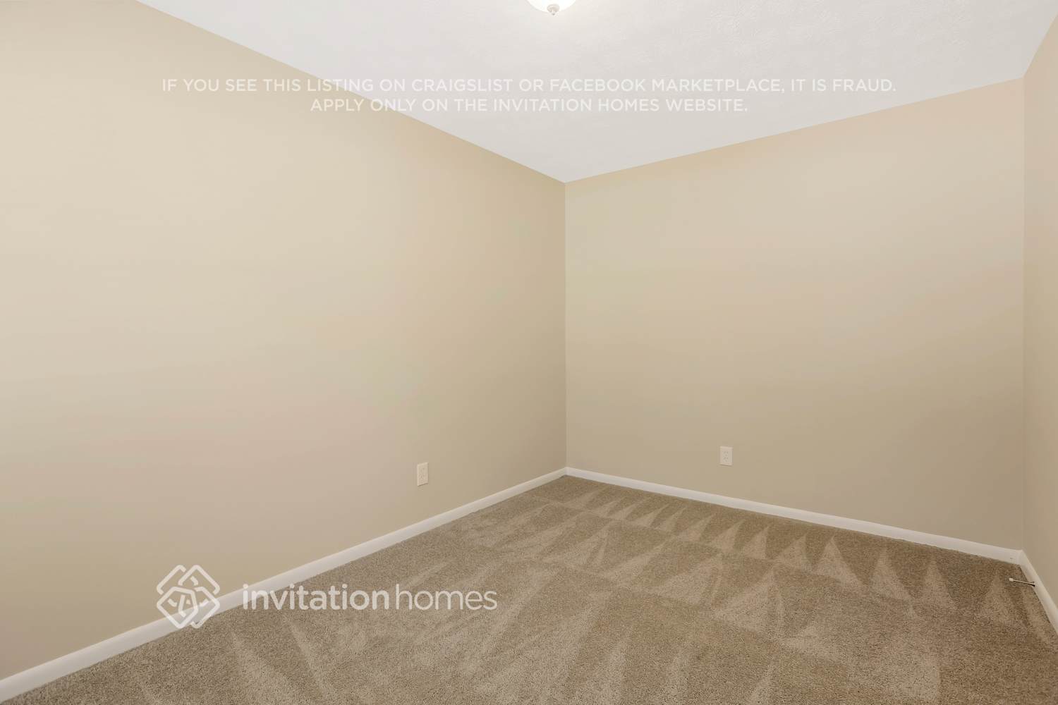 Building Photo - 885 Rodney Dr SW