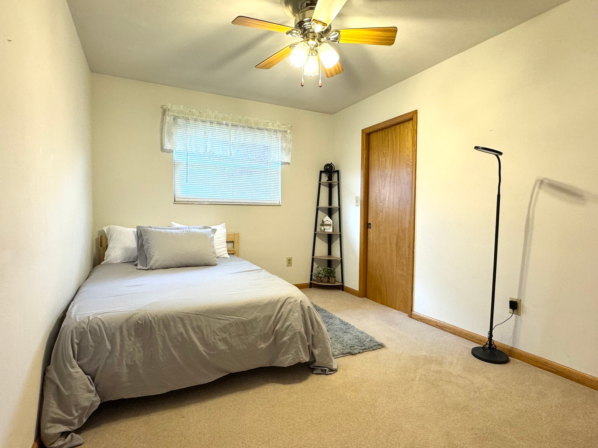 Bedroom 3 - 33 Millbrook Rd