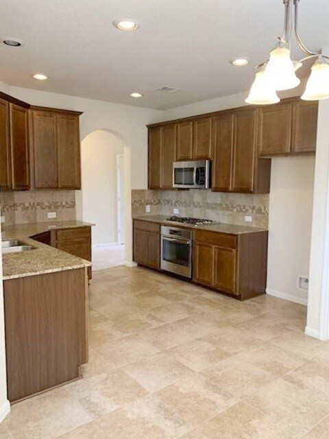 Building Photo - 26931 Stonebury Heights Ln