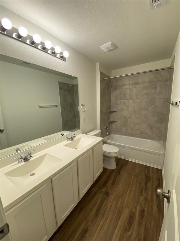 Building Photo - 514 Colthorpe Ln