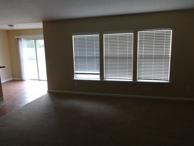 Building Photo - 7340 Hawks Point Ct