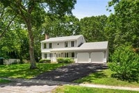 Building Photo - 80 Elderberry Ln