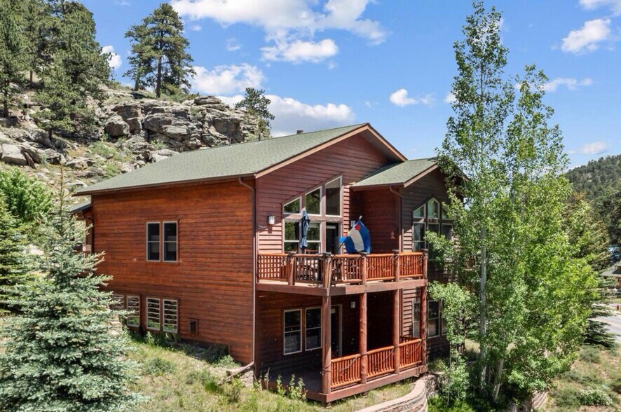 Building Photo - 2325 Highway 66