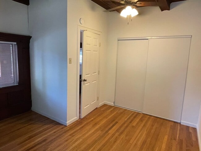 Building Photo - Charming & Bright 3 Bedroom 1 Bathroom Home Walking Distance to SJSU