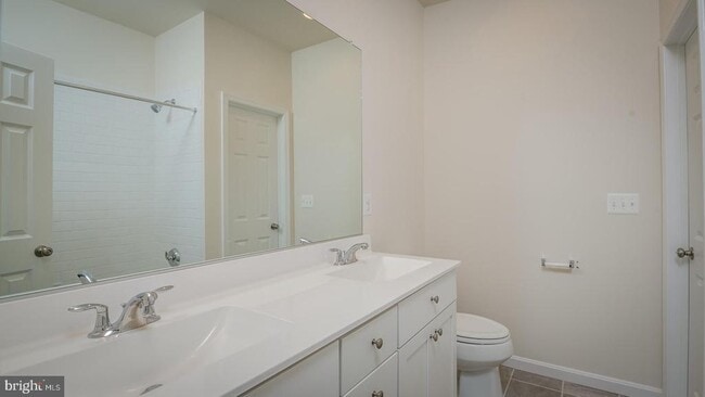 Building Photo - 8371 Jill Brenda Ct