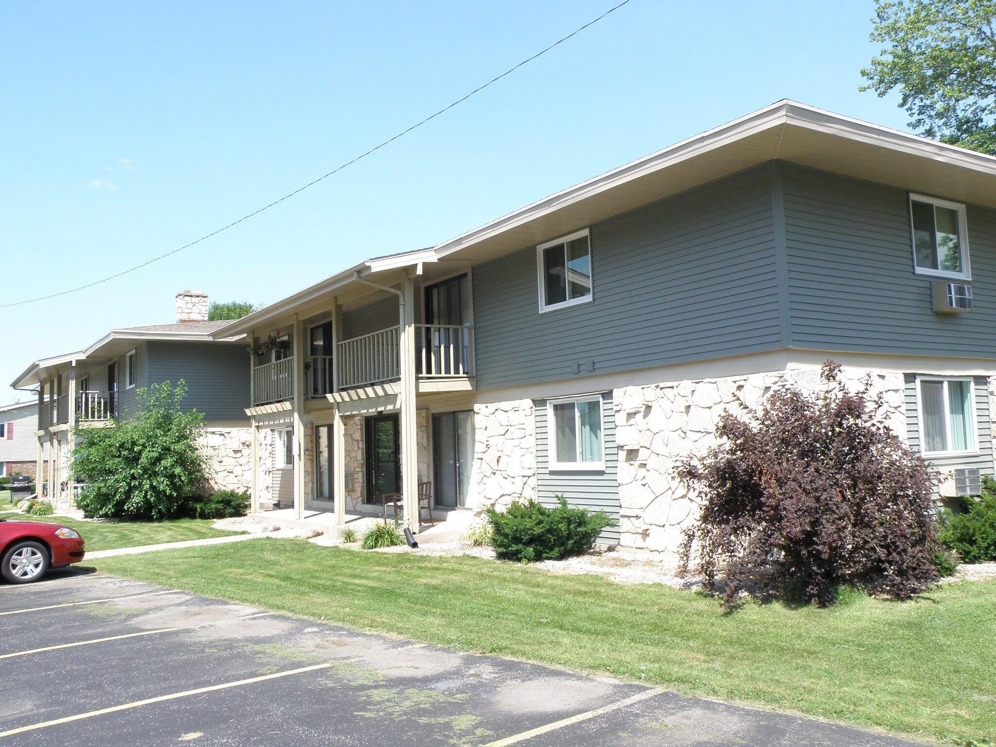 Building Photo - 2500 Wilson Ct