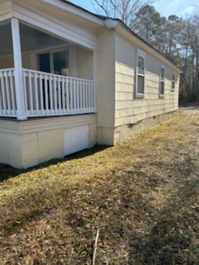 Building Photo - 1068 Waccamaw Dr