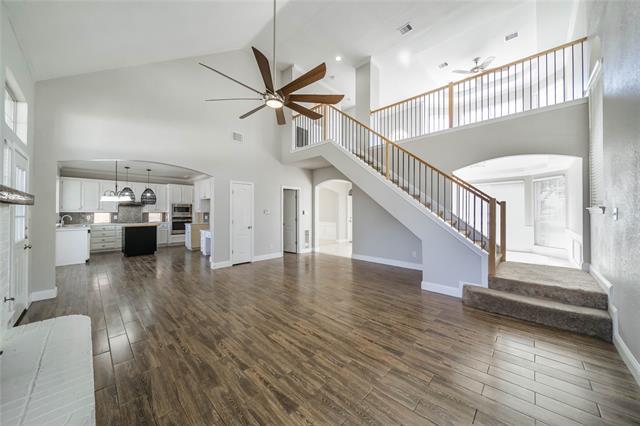 Building Photo - 1940 Robin Ln