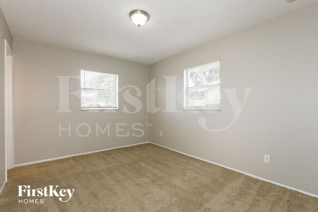 Building Photo - 8275 Jacaranda Ave
