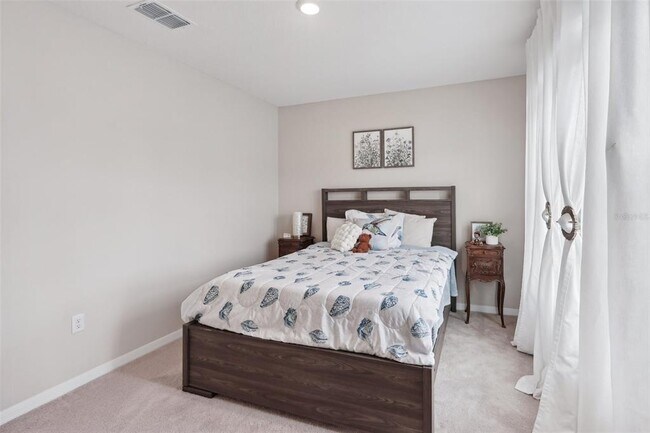 Building Photo - 13055 Willow Grove Dr