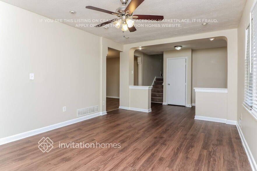 Building Photo - 1398 Yates Ave