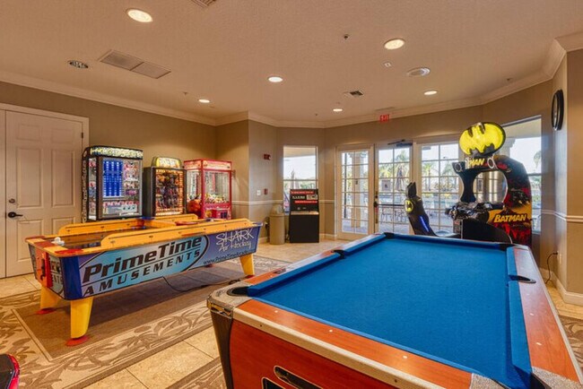 Building Photo - TH130 - Townhome near all major attractions