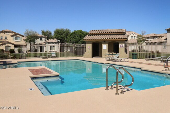 Building Photo - 2429 N 83rd Dr
