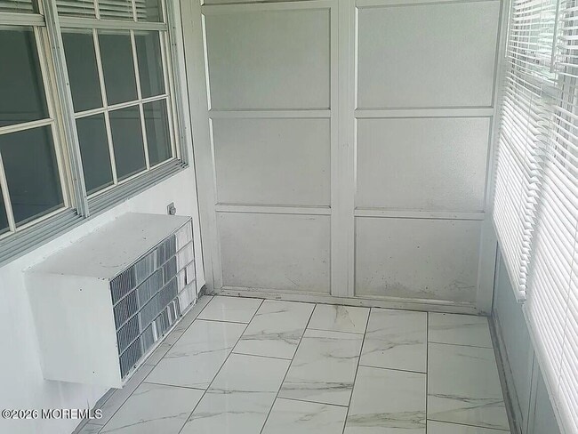 Building Photo - 219 Buckingham Ct