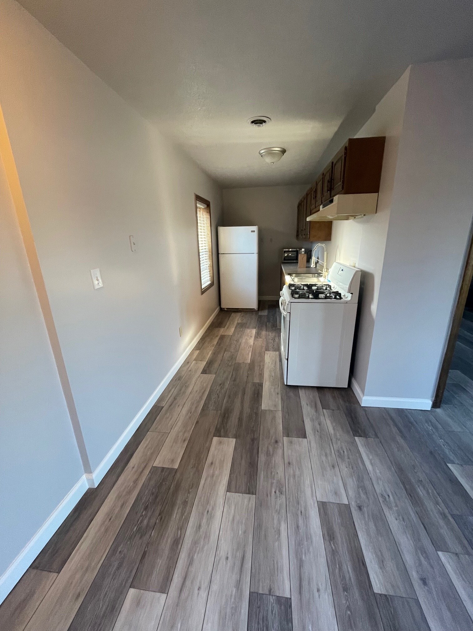 Kitchen - 355-2 11th St