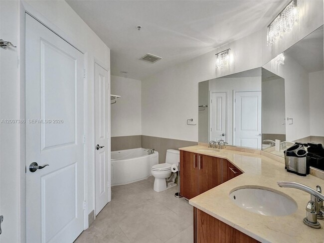 Building Photo - 1945 S Ocean Dr