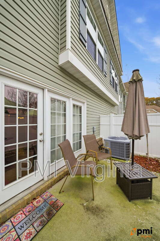 Building Photo - 4304 Cattail Ln