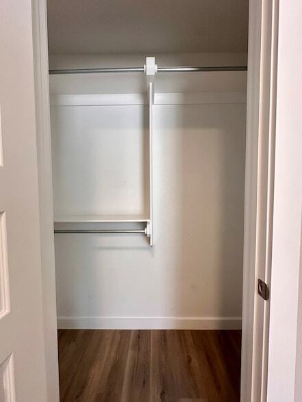 Building Photo - 5817 Settler Ave