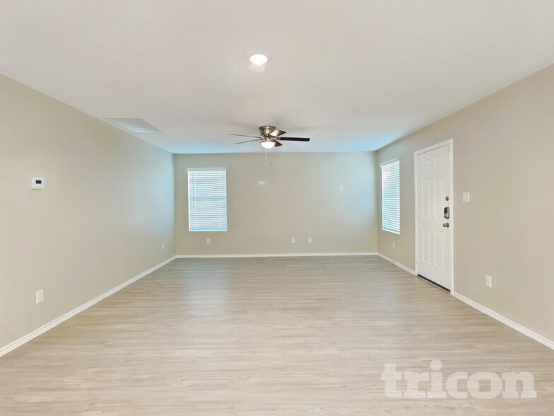 Building Photo - 9607 Littleton Grist