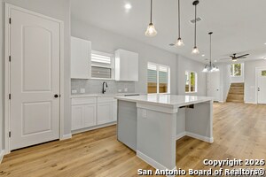 Building Photo - 507 Linden Ave