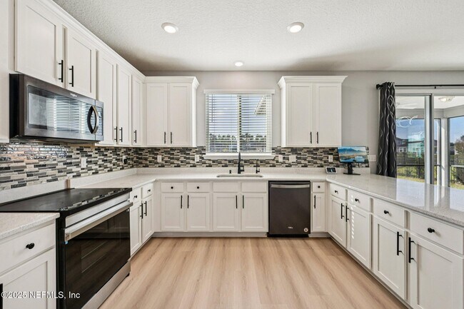 Building Photo - 14270 Durbin Island Way