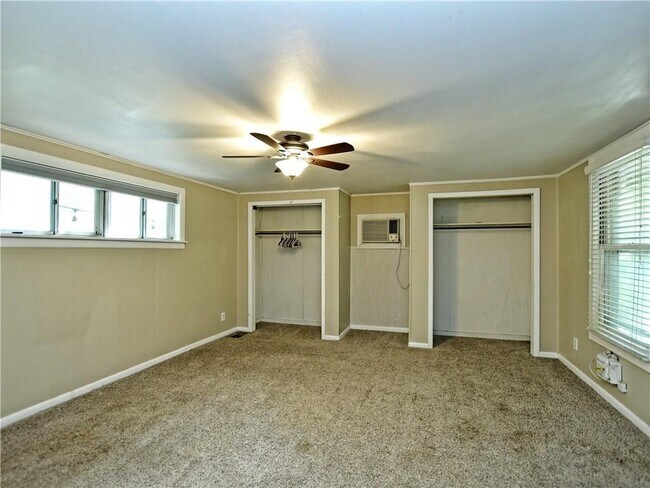 Building Photo - 5505 Avenue G