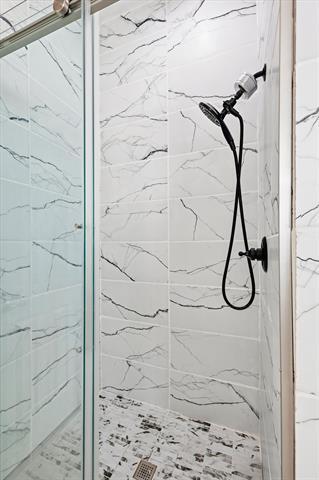 Building Photo - 2147 Hunt Club Trail