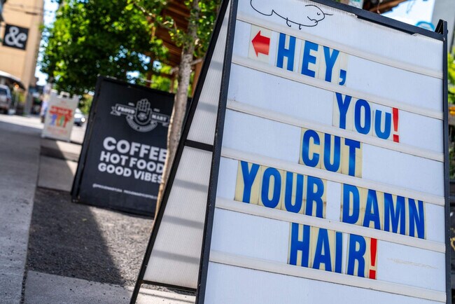 Building Photo - 5012-5022-5022 NE 26th Ave