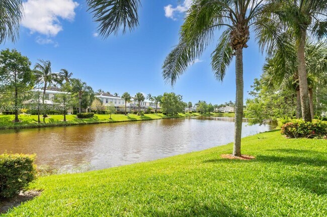 Building Photo - 152 Santa Barbara Way