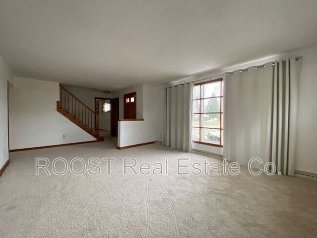 Building Photo - 963 Torrence Dr