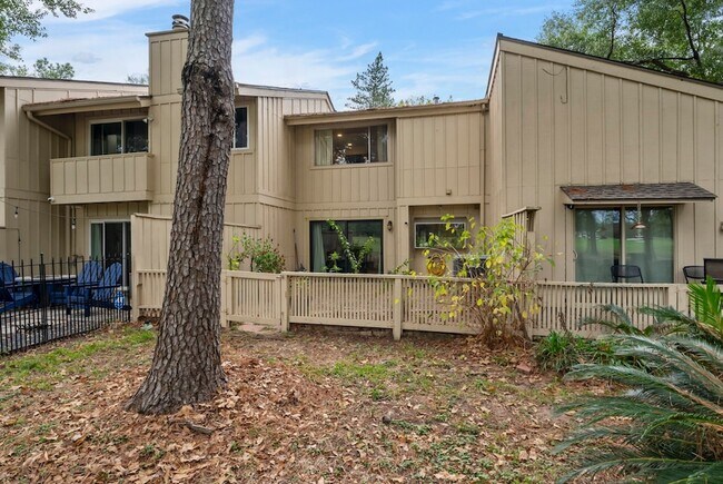 Building Photo - 2209 W Settler's Way