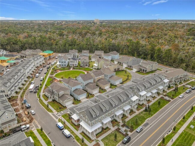 Building Photo - 2426 Celebration Blvd