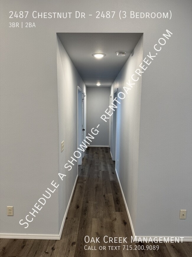Building Photo - 2487 Chestnut Dr