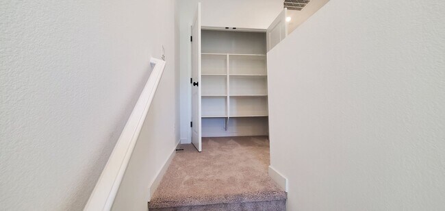 Building Photo - Beautifully designed modern townhome with attached garage.