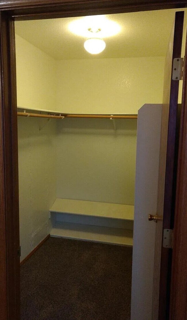 Building Photo - 11125 Smoke Tree Rd