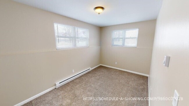 Building Photo - 405 E Park-34