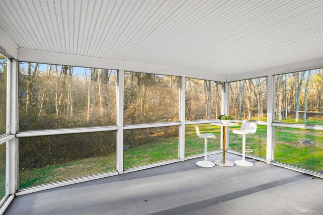 Building Photo - 132 Toll House Ln