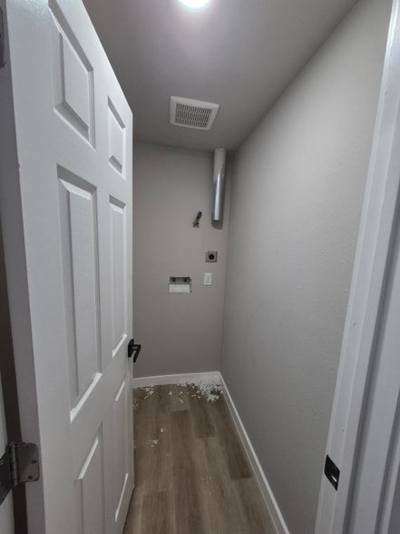 Building Photo - 1519 McKee St