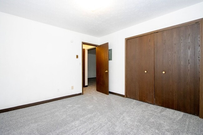 Building Photo - Autumn Manor Apartments – Doylestown, Ohio